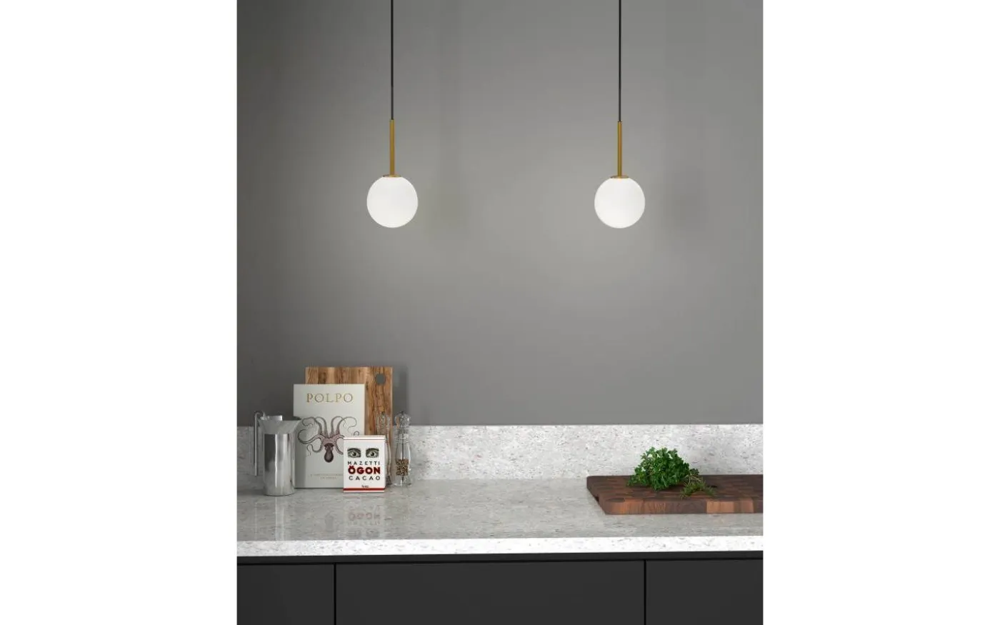 Ballon Fönsterlampa 14cm Mässing/Opalglas