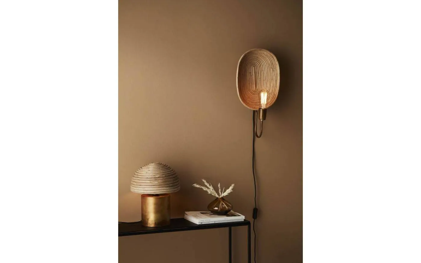 Bess Bordslampa 32cm Natur