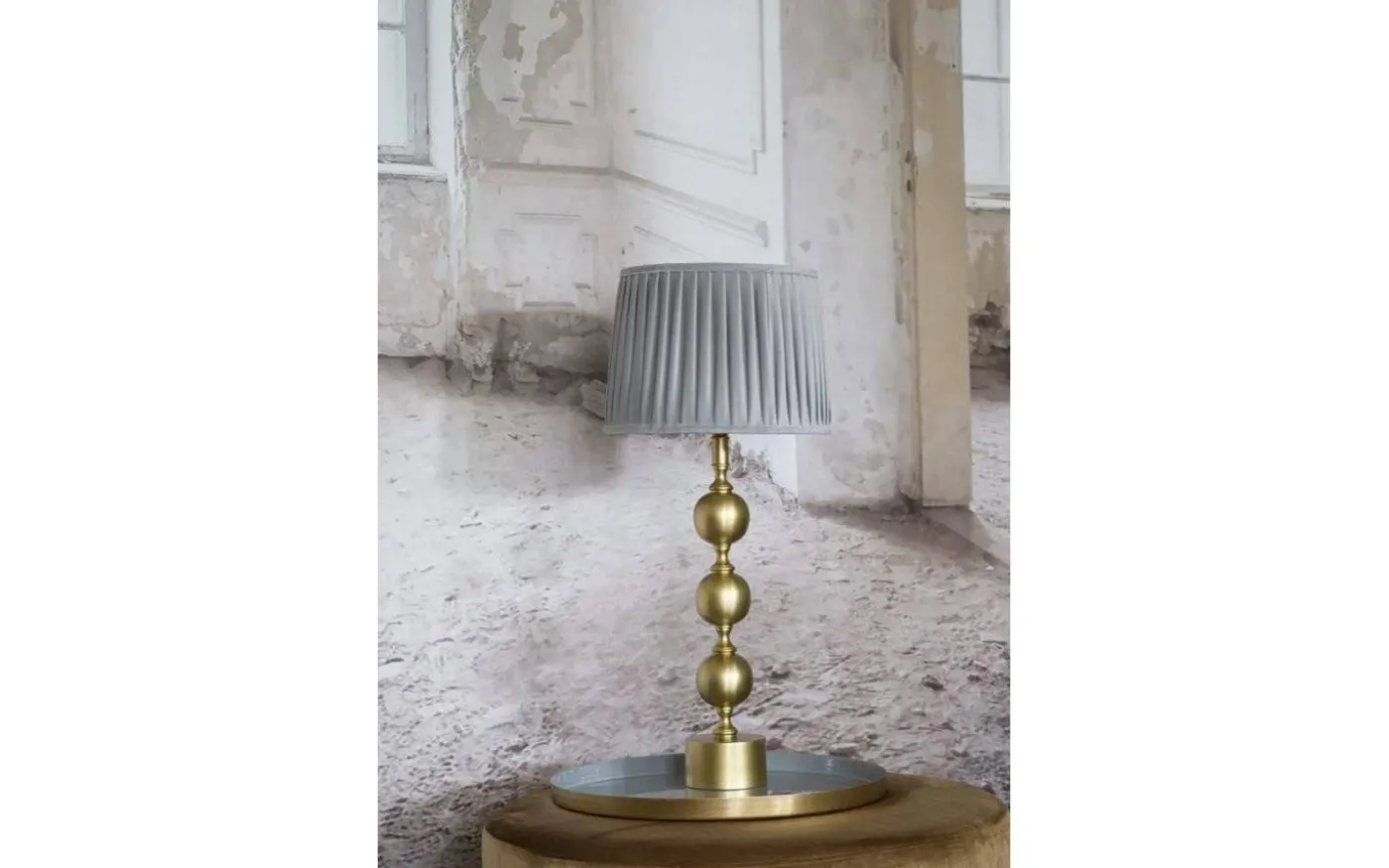 Charlotta Lampfot 60cm Mässing