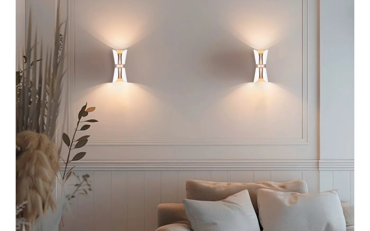 Coat Vägglampa 2xGU10 matt vit/kaffebrun