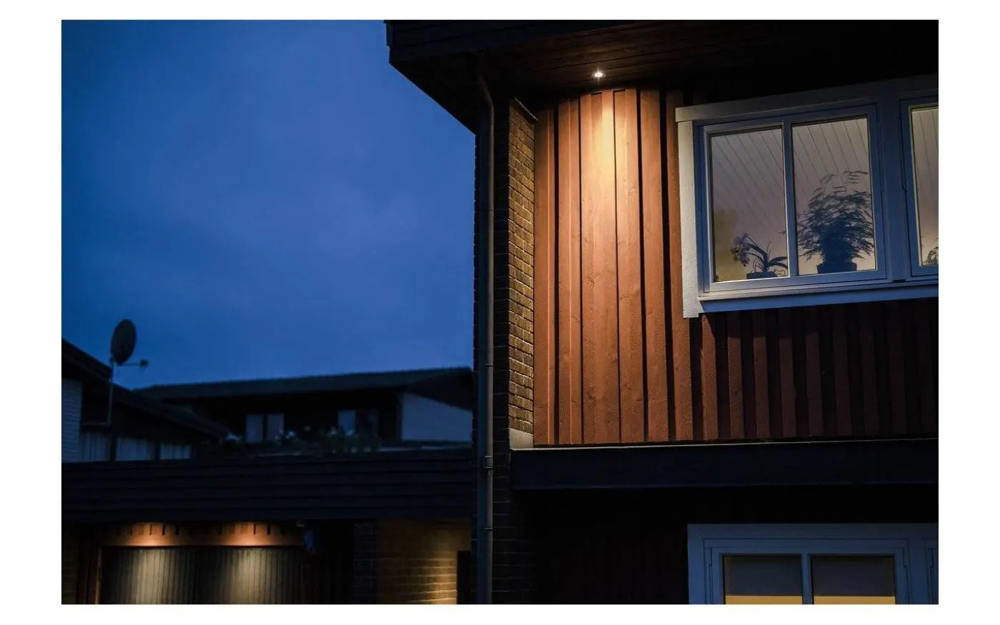 Comfort Quick Outdoor Spotlight LED GU10 3000K 5,8W Vit IP23