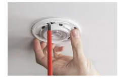 Comfort Smart ISO Spotlight 2700K 6W Vit IP44