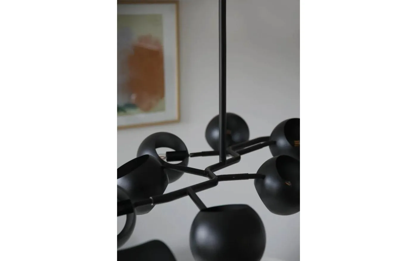 Edgar Taklampa Svart 113cm