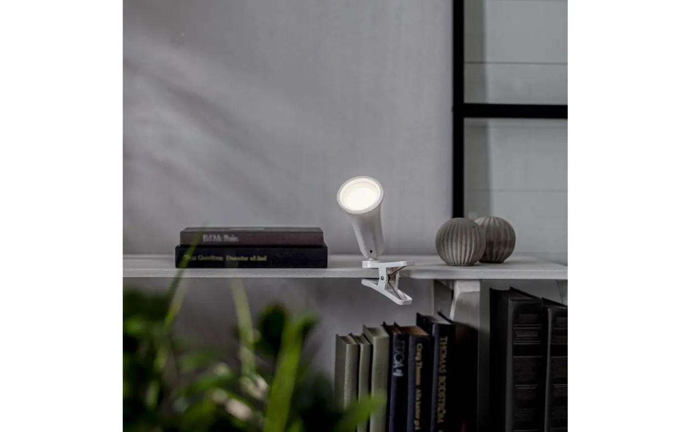 Functional Uppladdningsbar Bordslampa 3-in-1 Vit