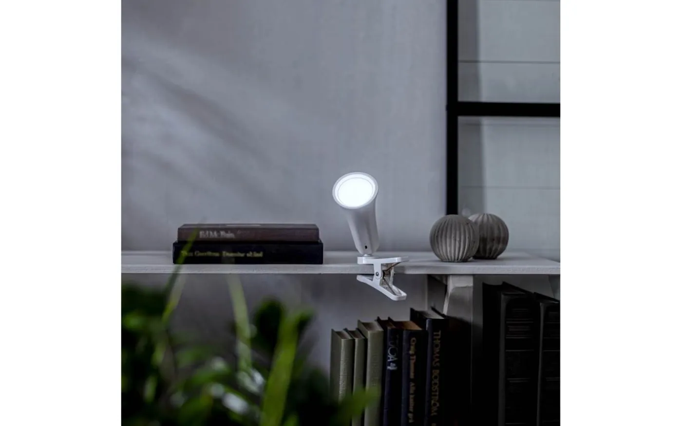 Functional Uppladdningsbar Bordslampa 3-in-1 Vit