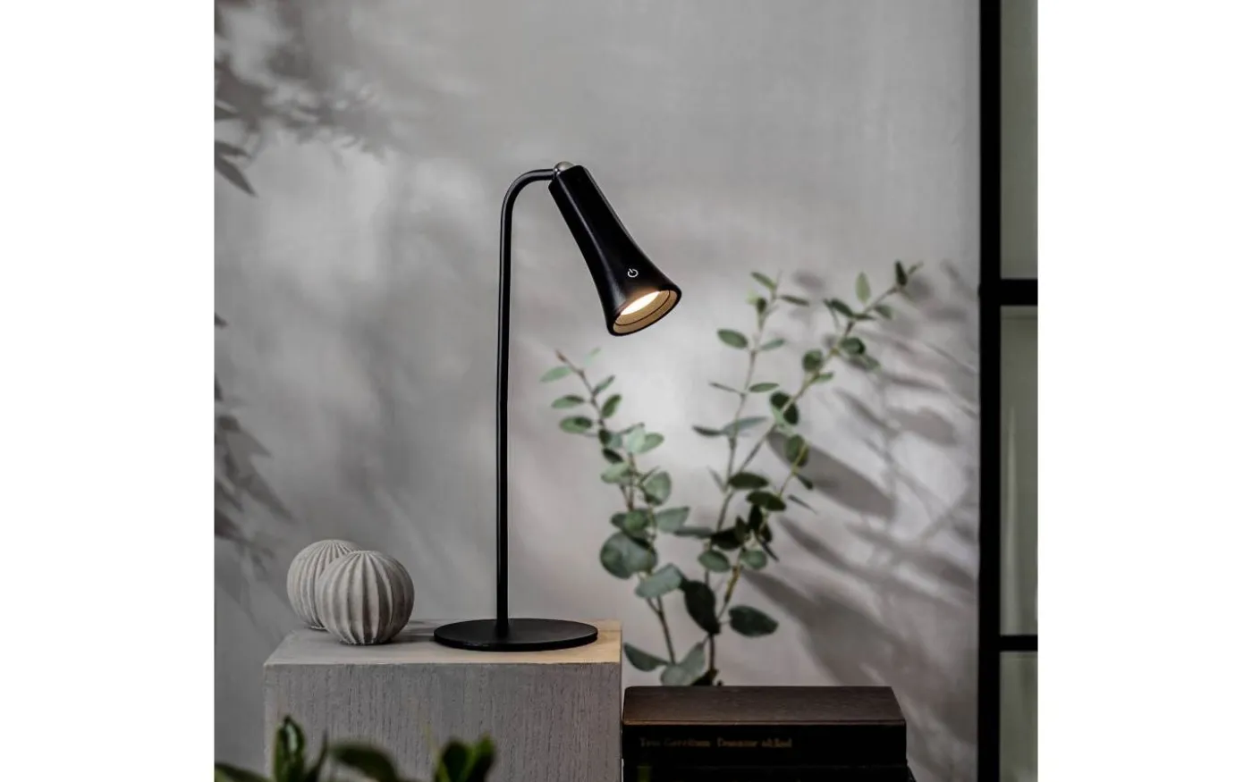 Functional Uppladdningsbar Bordslampa 3-i-1 Svart