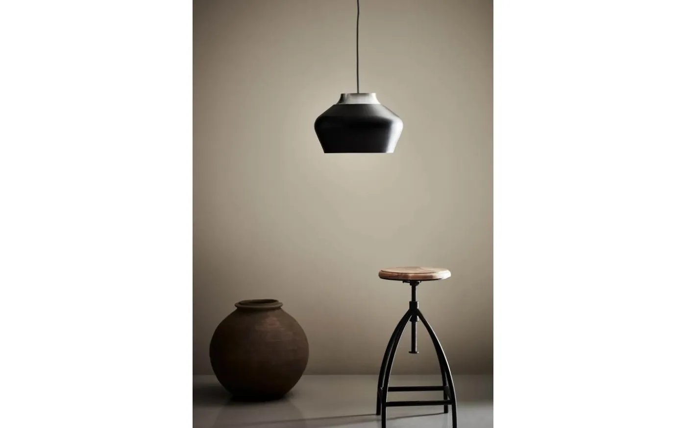 Kom Taklampa 31 Svart/Stål
