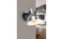 Lubenham 1 Vägglampa Stålantik/Creme