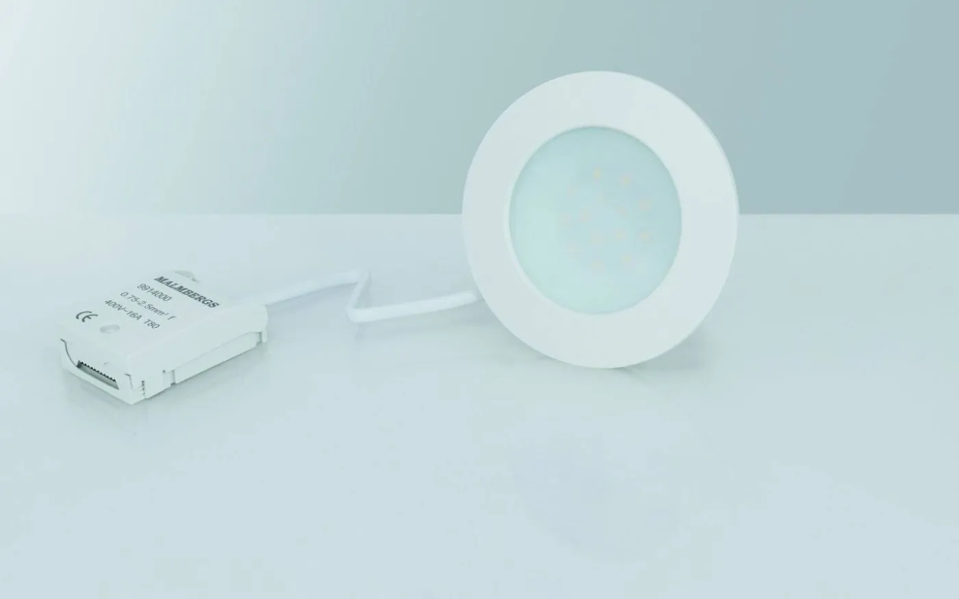 MD-232 Downlight 3000K 3x10W Vit 230V IP44 3-Pack