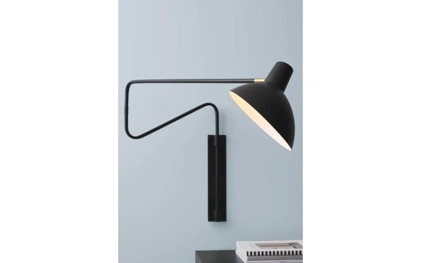 Metropole Vägglampa 68,5cm