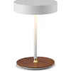On The Move Uppladdningsbar Bordslampa LED 3-Steg DIM Vit