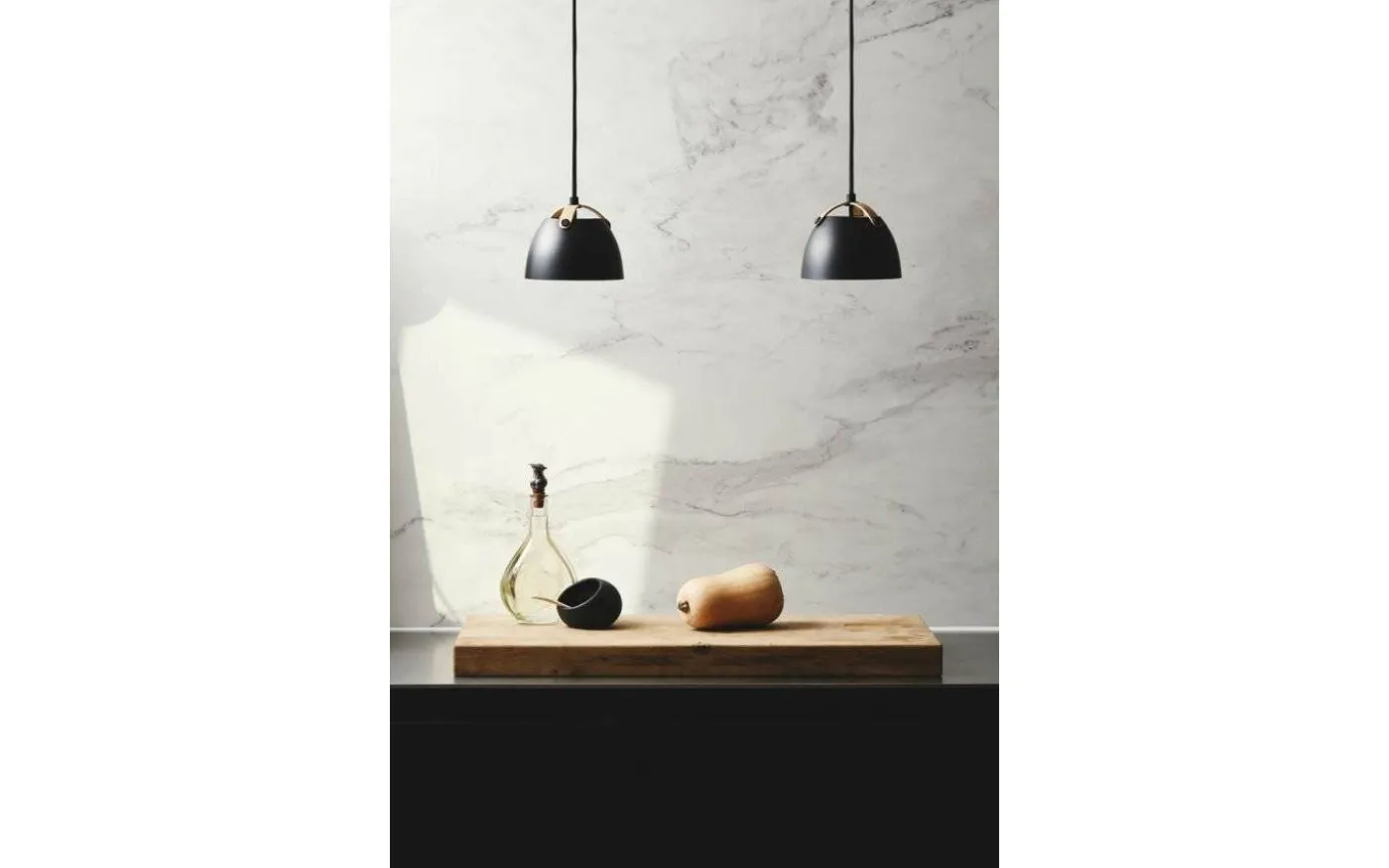 Oslo Fönsterlampa Ø16cm Svart/Ek