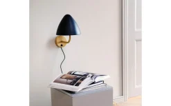 Oulu Vägglampa Svart/Mässing