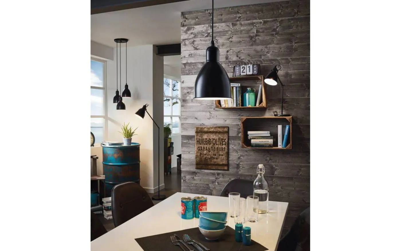 Priddy Golvlampa Svart