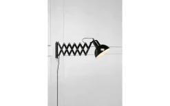 Riggs Vägglampa Svart