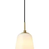 Room 49 Fönsterlampa Ø15cm Mässing/Opal