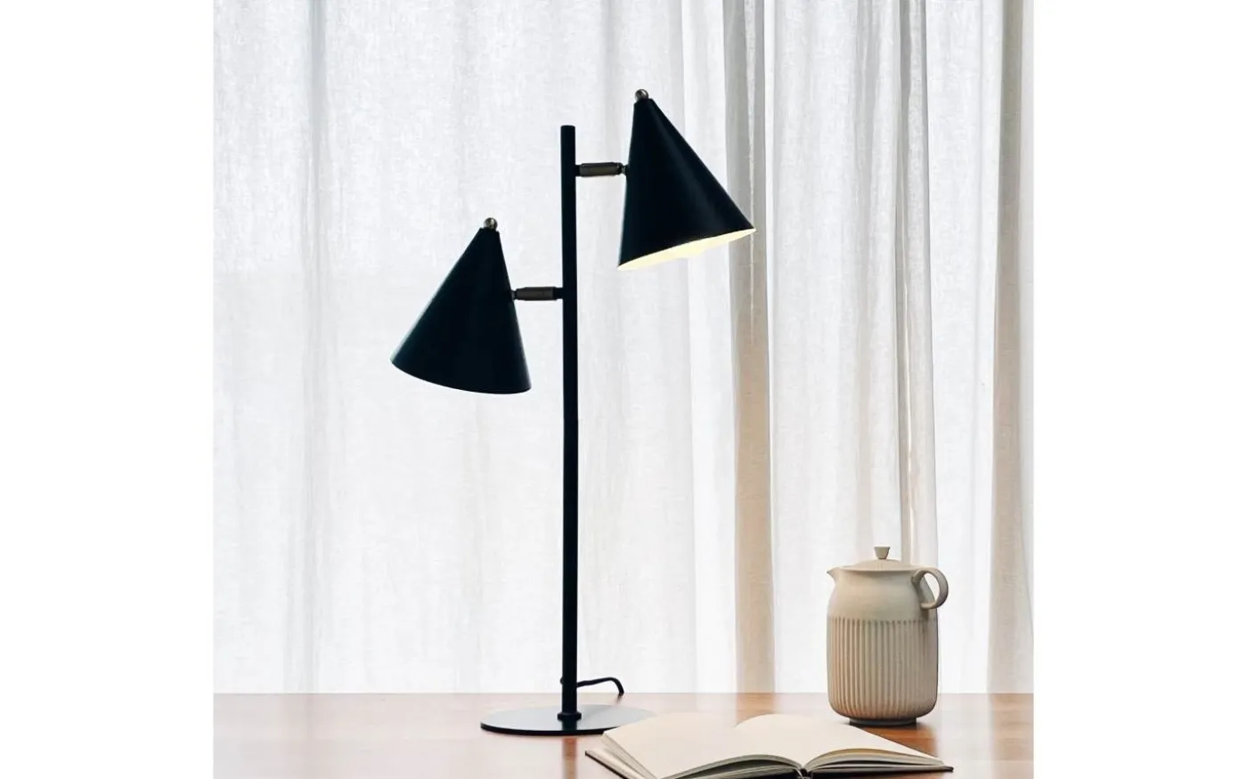 Rouen Bordslampa 64sm Svart