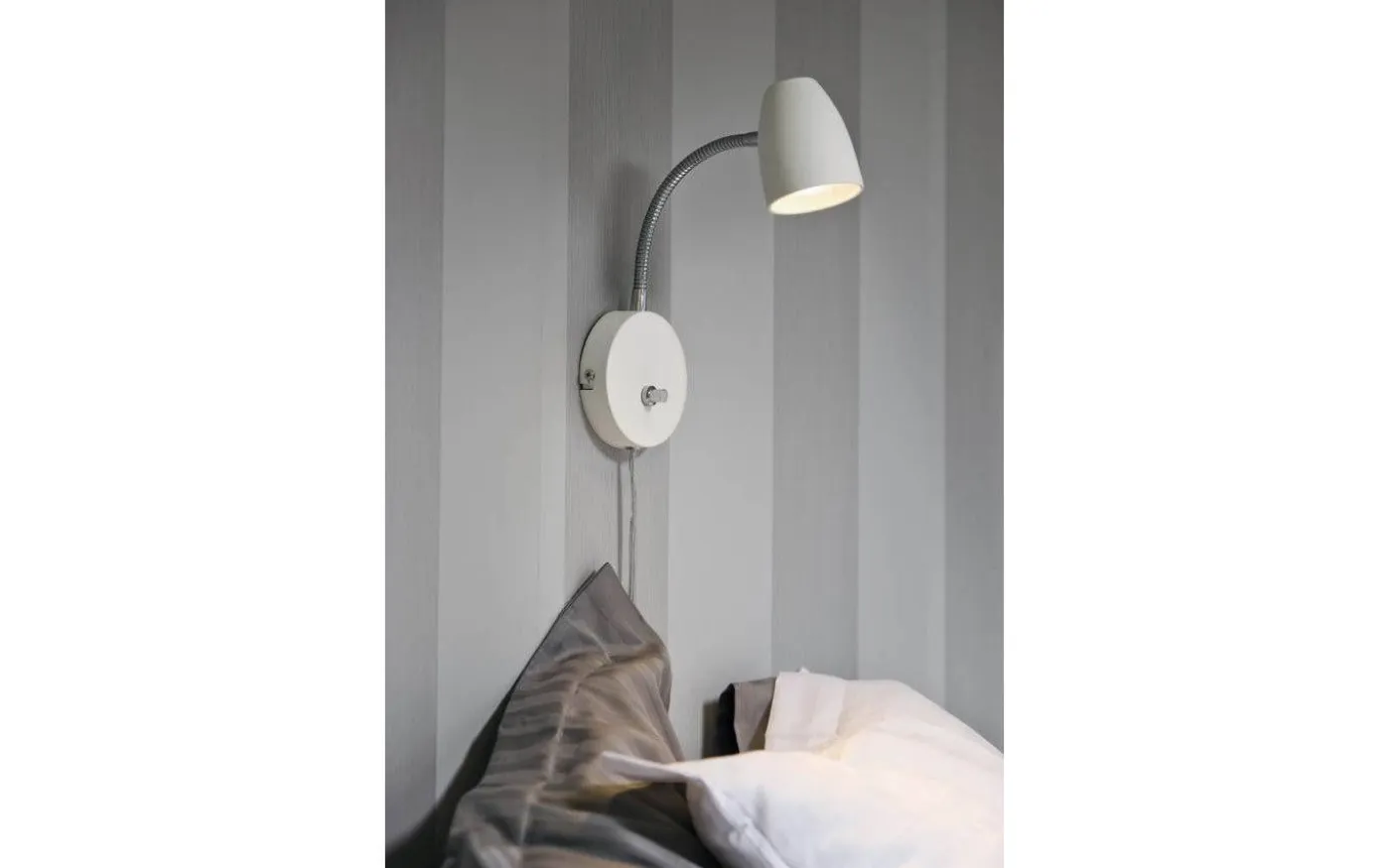 Sandnes Vägglampa 1L Vit