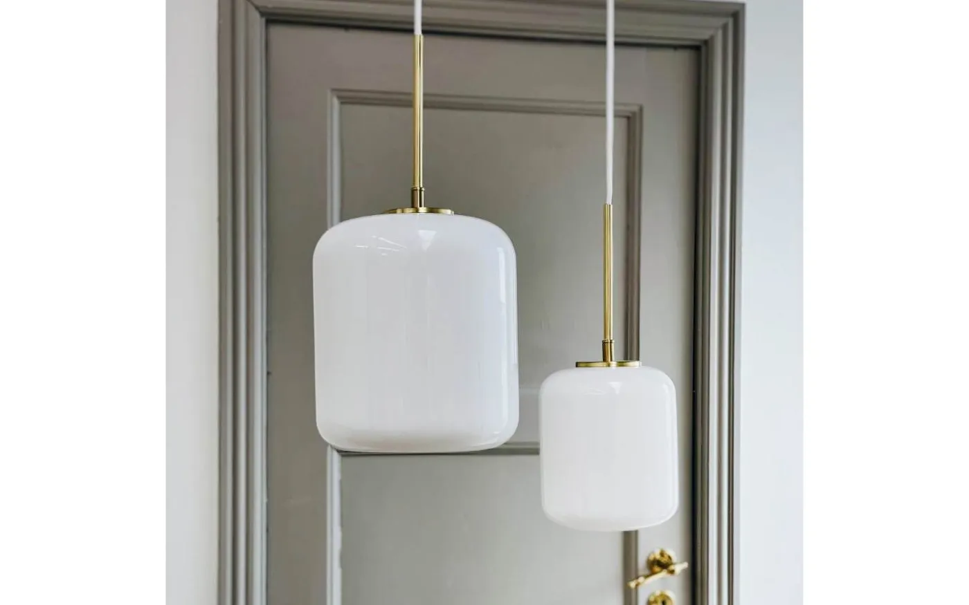 Silvia Fönsterlampa 15cm Opal/Mässing