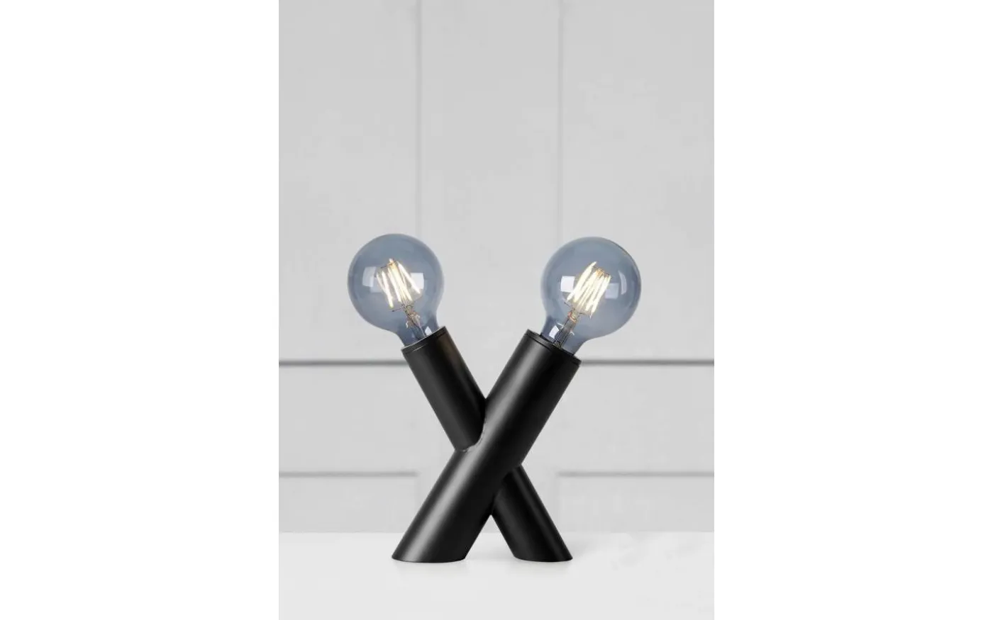 Simul Bordslampa 18cm Svart