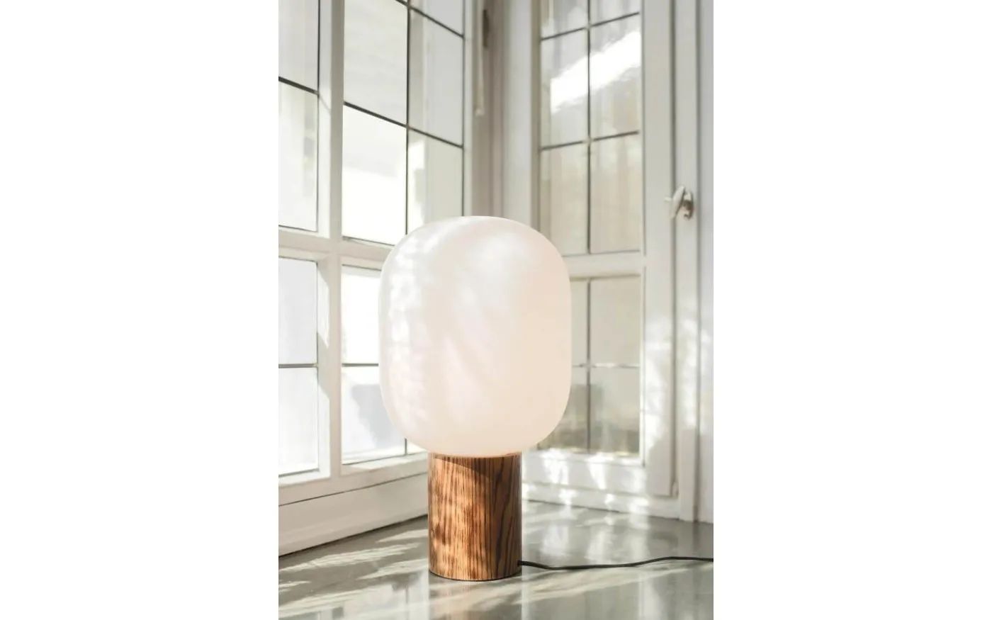 Skene Bordslampa 44cm Trä