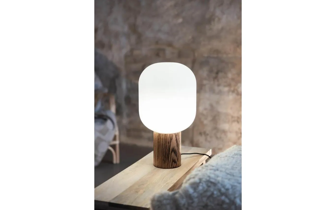 Skene Bordslampa 44cm Trä