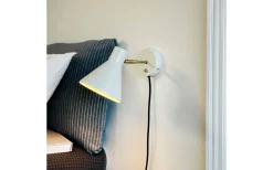 Sleep Vägglampa Blank Pärlvit/Antikmässing