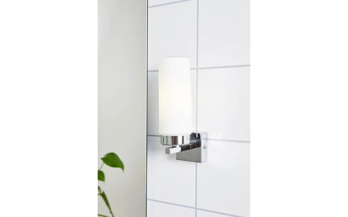 Stella Vägglampa 21cm Krom/Vit IP44