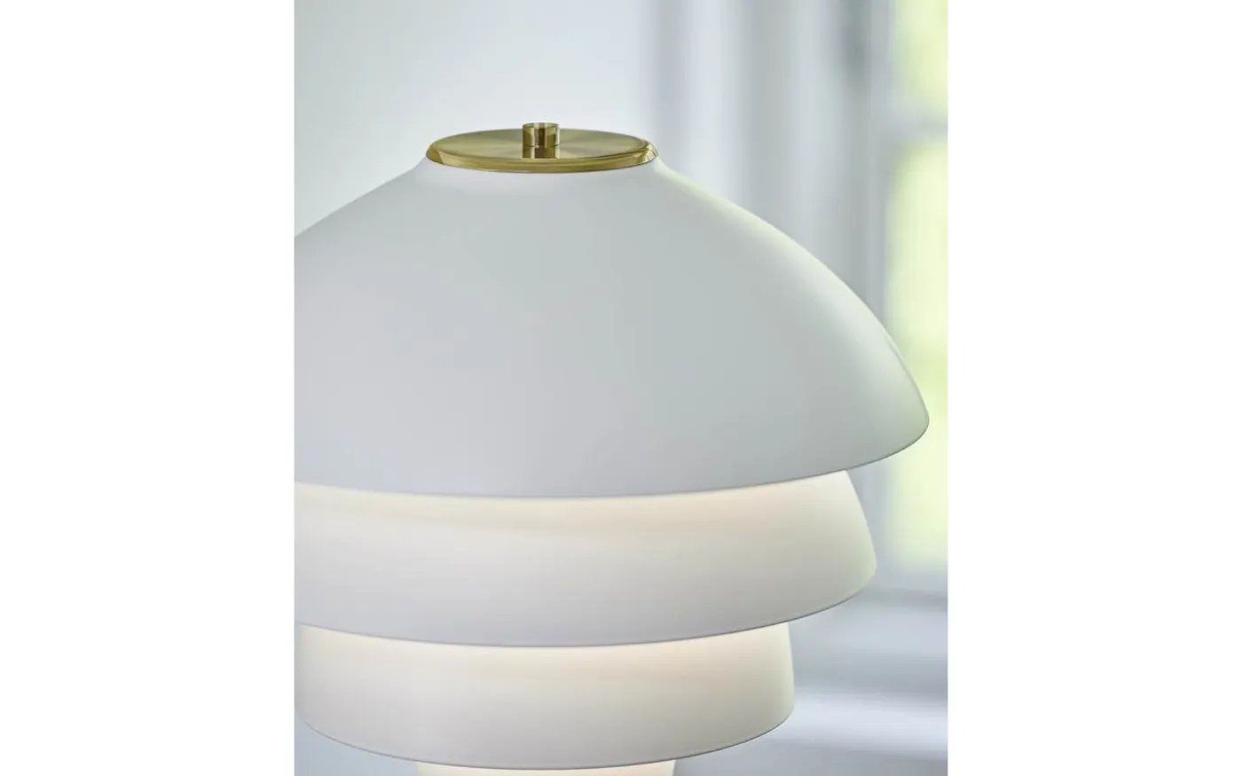 Valencia Golvlampa 151cm Vit/Mässing