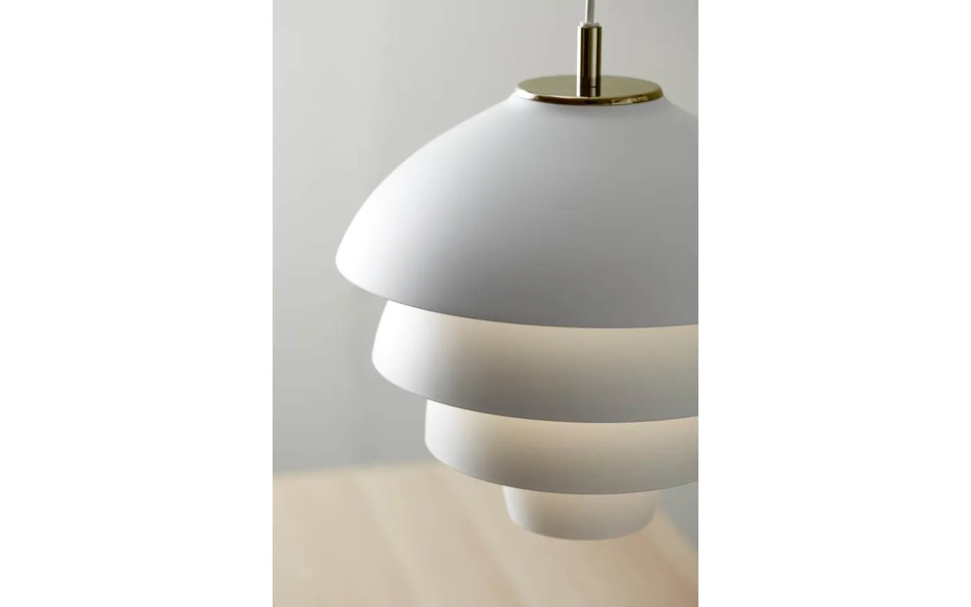 Valencia Taklampa 32cm Vit/Mässing
