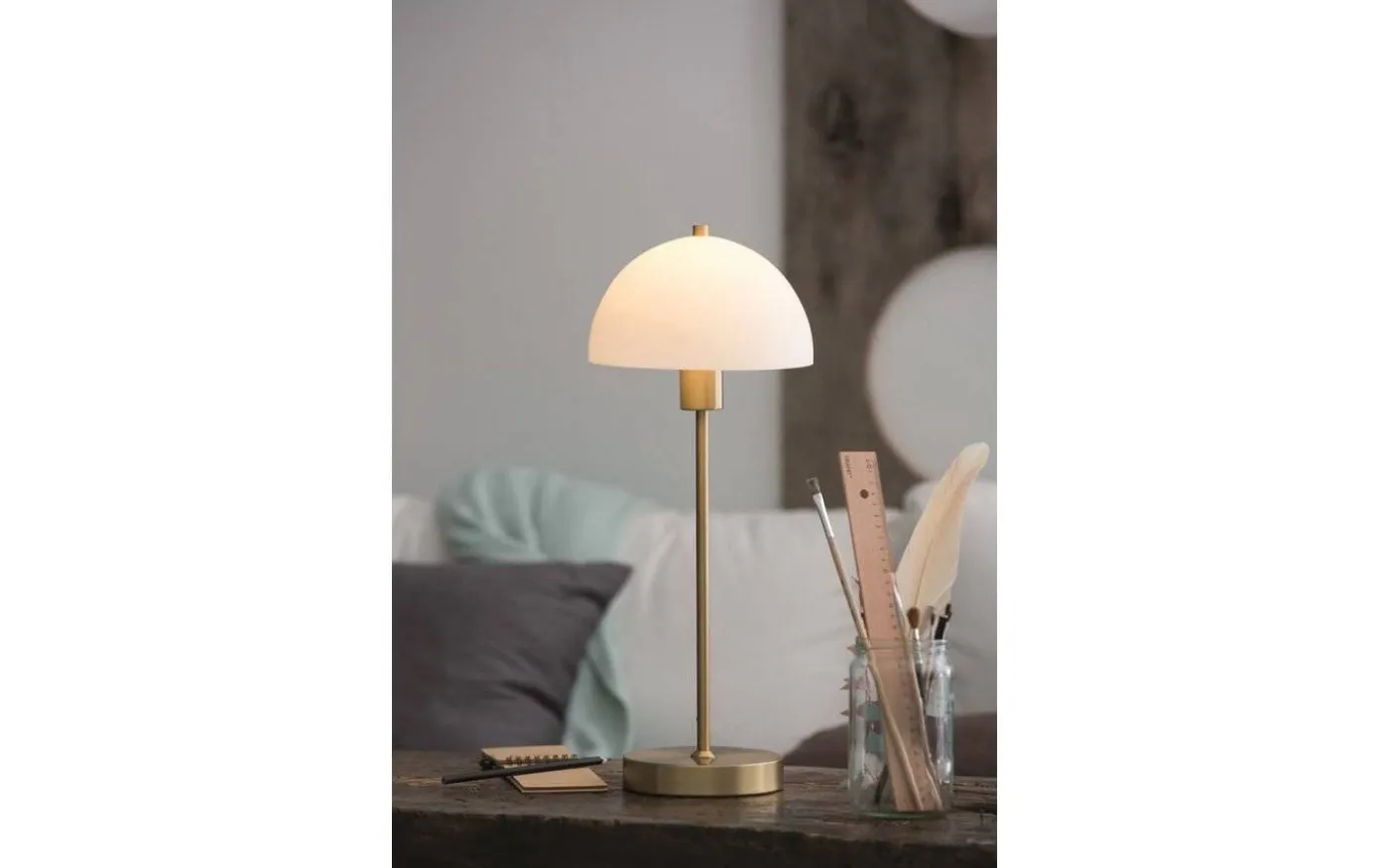 Vienda Bordslampa 47cm Mässing/Vit