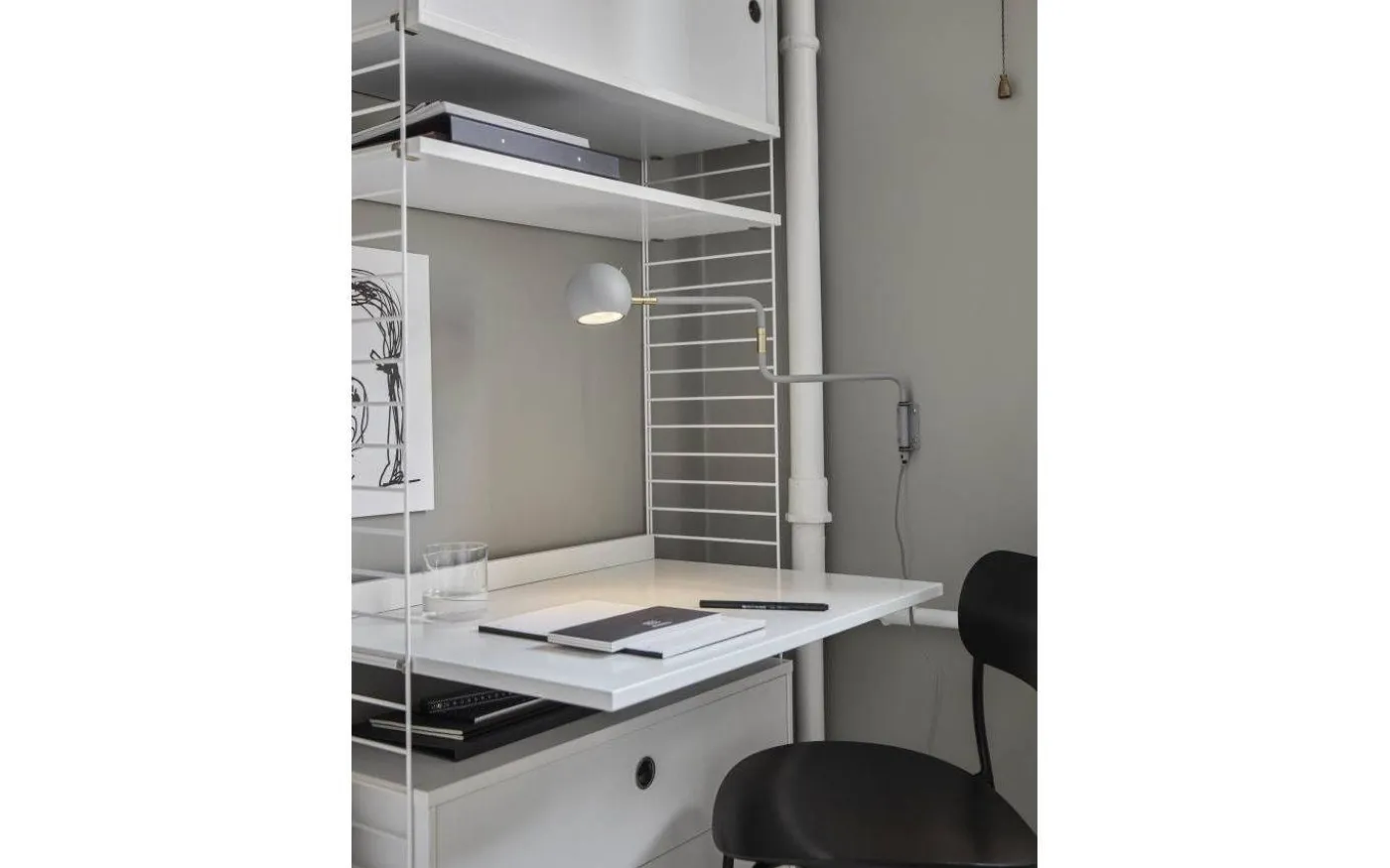 Yes Vägglampa 62cm Grå