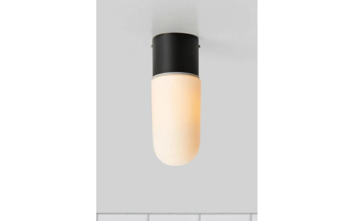 Zen Taklampa Badrum IP44 Svart/Opal